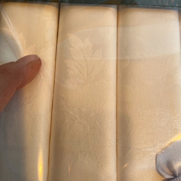 New in Box Vintage 100% Cotton Napkins Made in Ireland Set of 6 - Picture 6 of 14